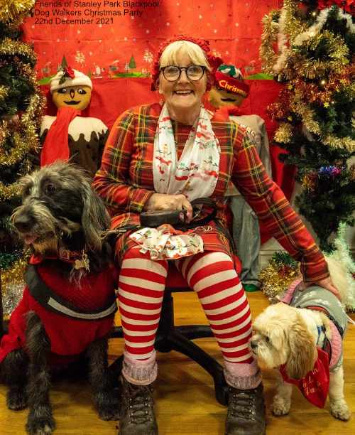 Friends of Stanley Park Blackpool Dog Walkers Christmas Party 22nd December 2021   Photos by Elizabeth Gomm